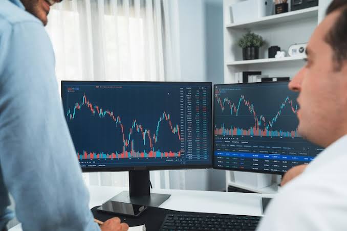 Veldenor Supports Traders in Navigating Volatile Cryptocurrency Markets
